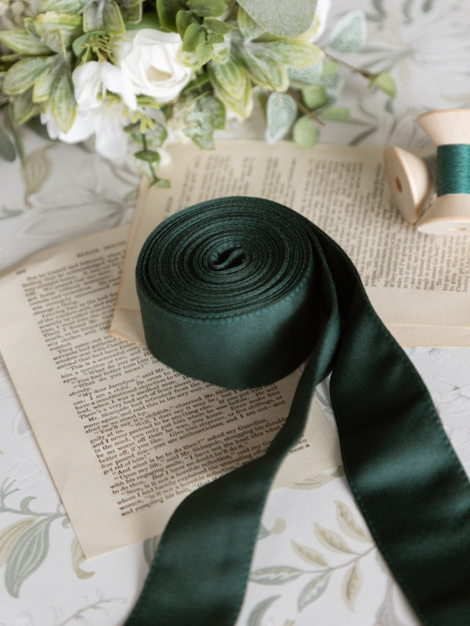 Maya Emerald Green Satin Sash Belt