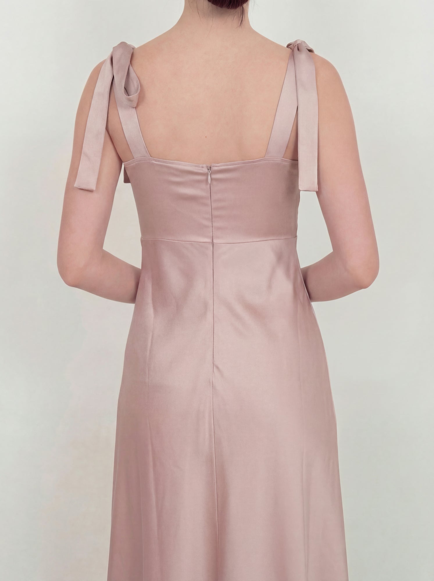 maya blush bridesmaid dresses NWT $174 Size 4 ASOS Maya muted blush long sleeve sequin chiffon maxi dress